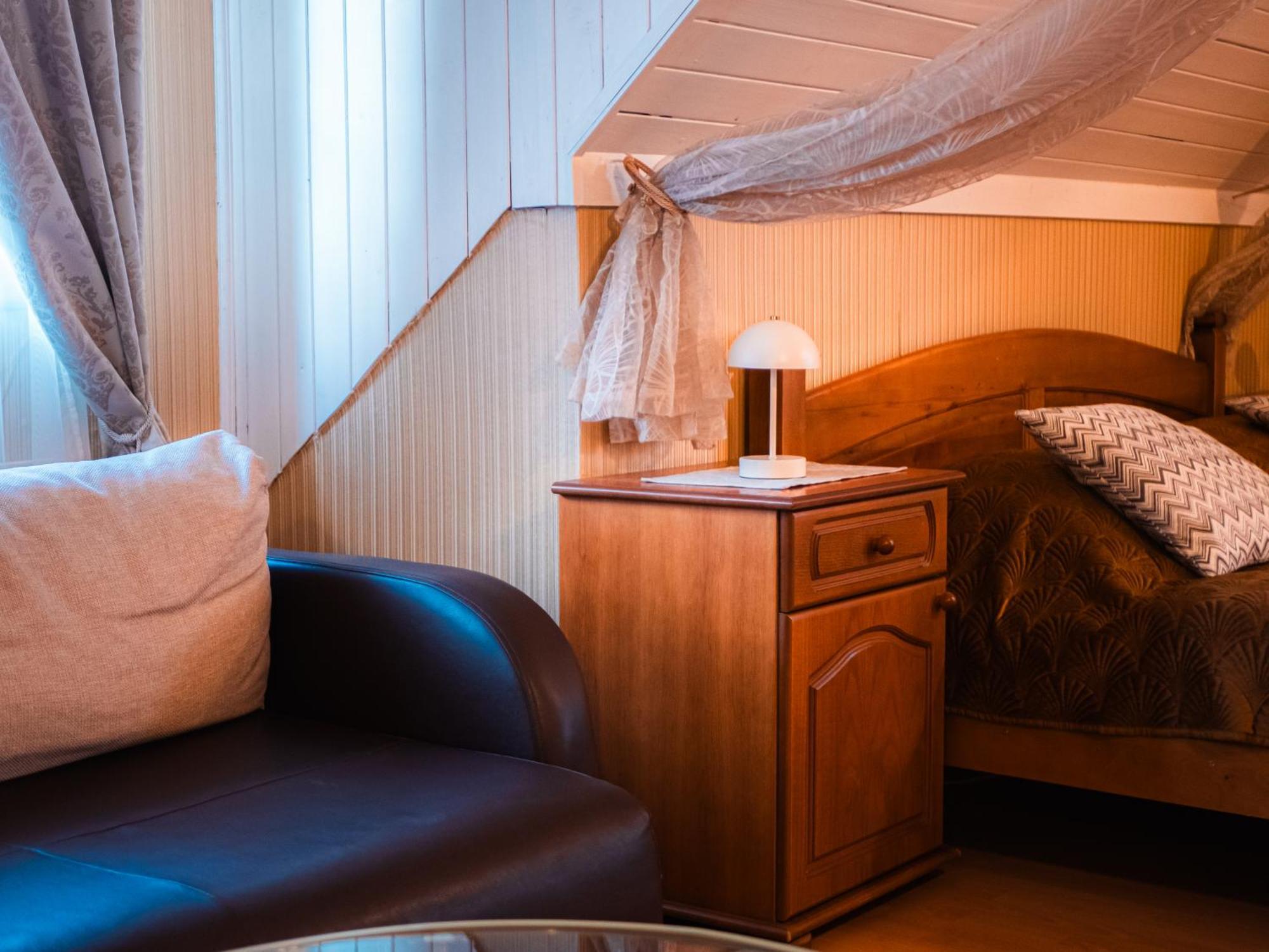 U Krba Hotel Нитра Екстериор снимка