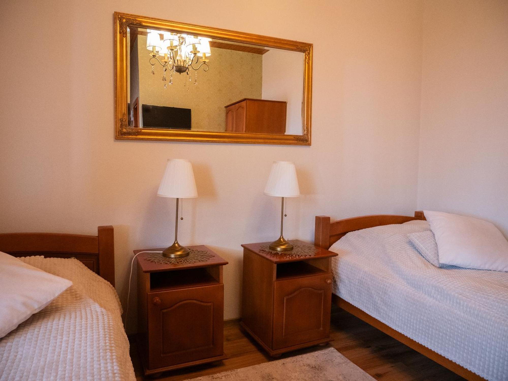 U Krba Hotel Нитра Екстериор снимка